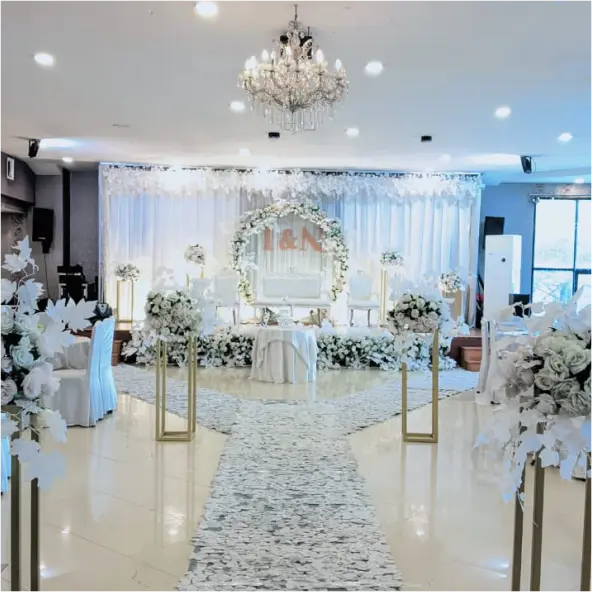 Hall Room 3 Golden Leaf